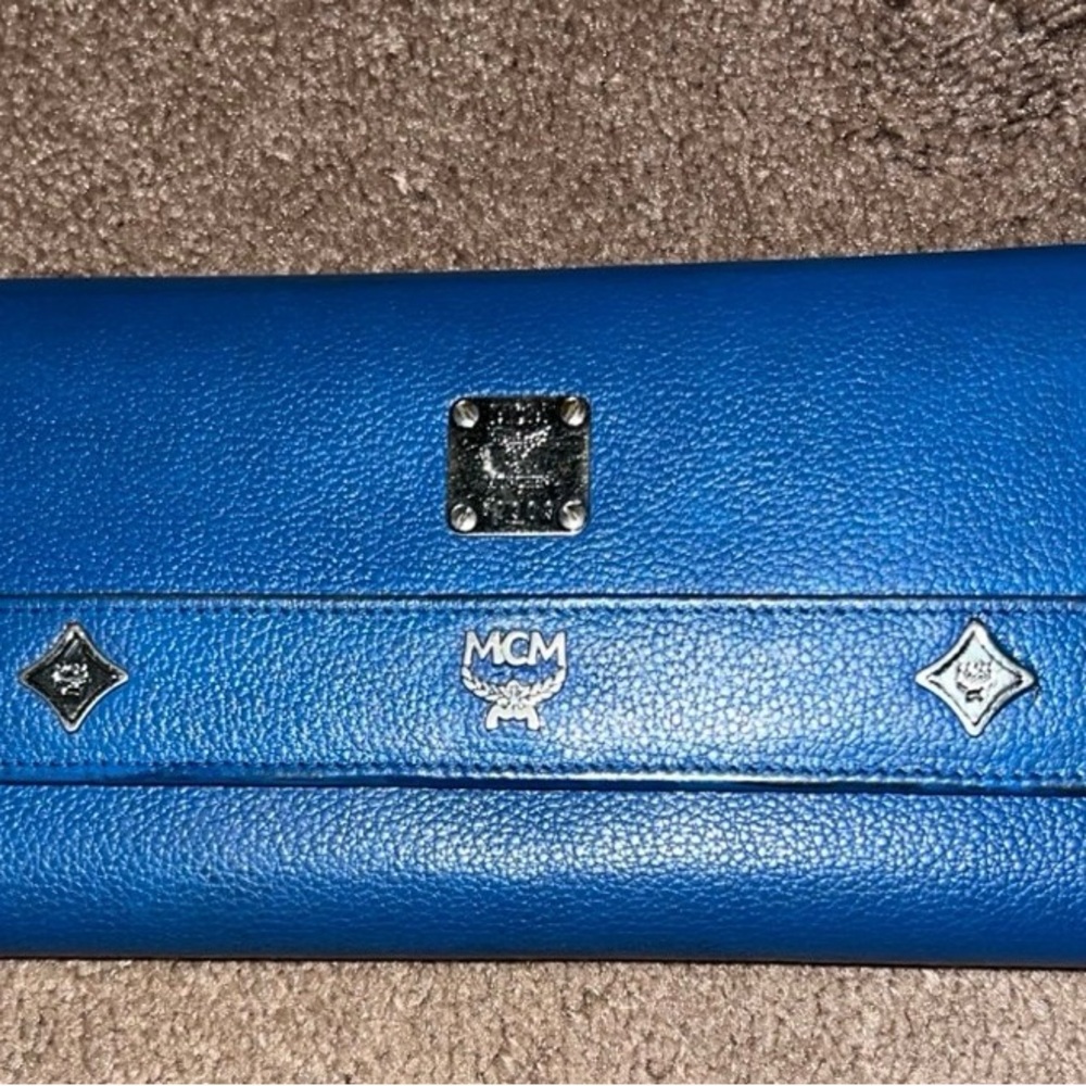 MCM wallet